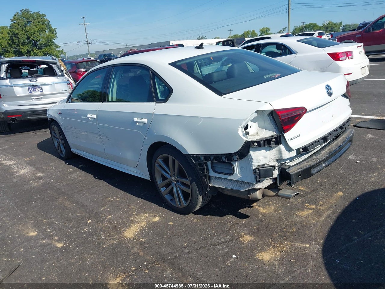 2018 VOLKSWAGEN PASSAT 2.0T R-LINE/2.0T S · 3/11