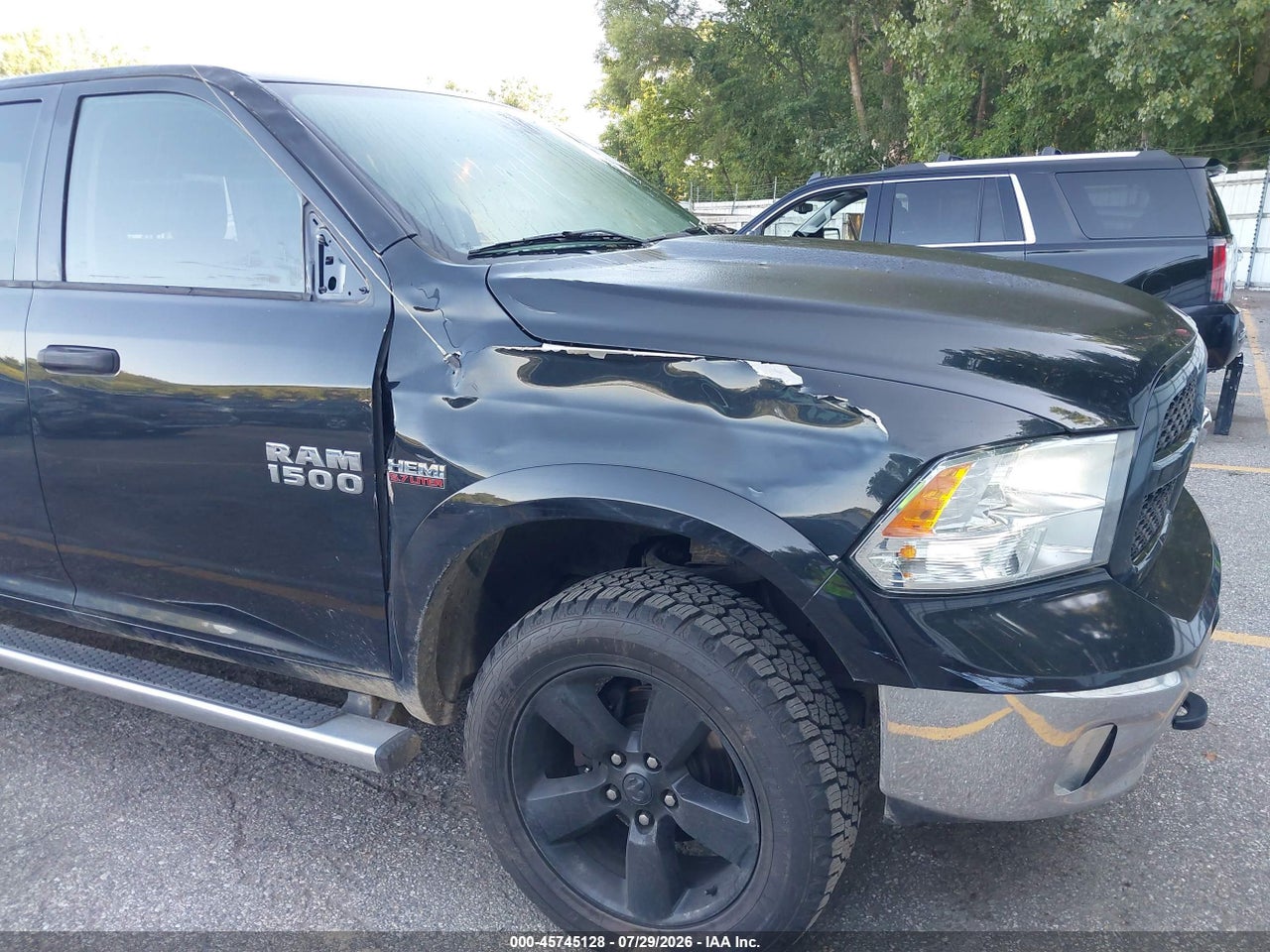 2016 RAM 1500 SLT · 6/11