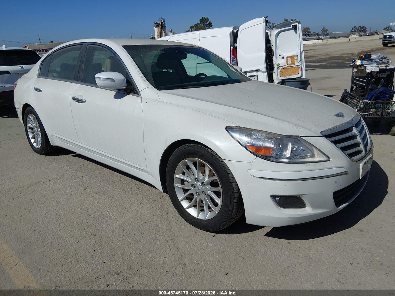 2011 HYUNDAI GENESIS 3.8