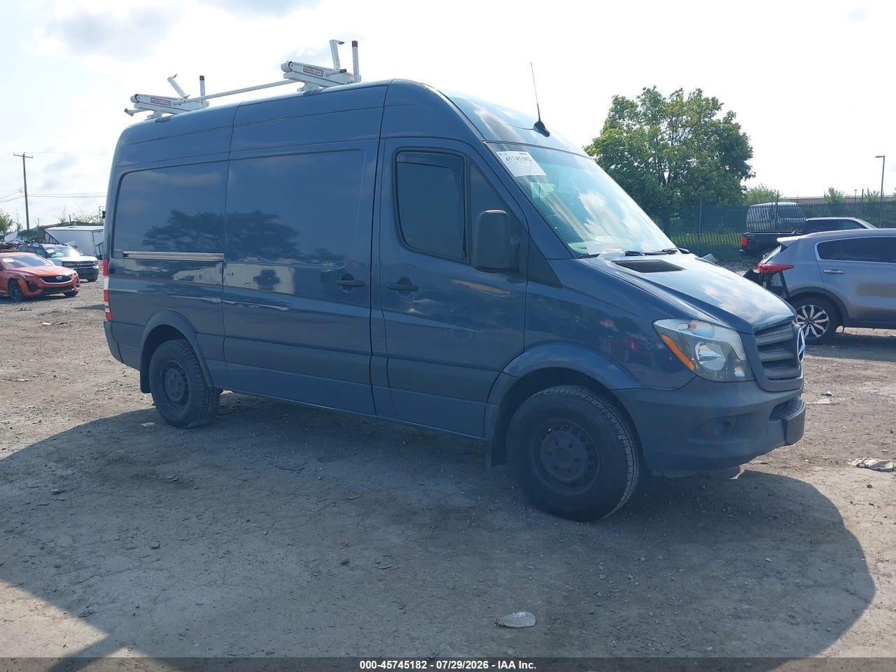 WD3PE7CD4JP****** · 2018 MERCEDES-BENZ SPRINTER 2500 STANDARD ROOF V6