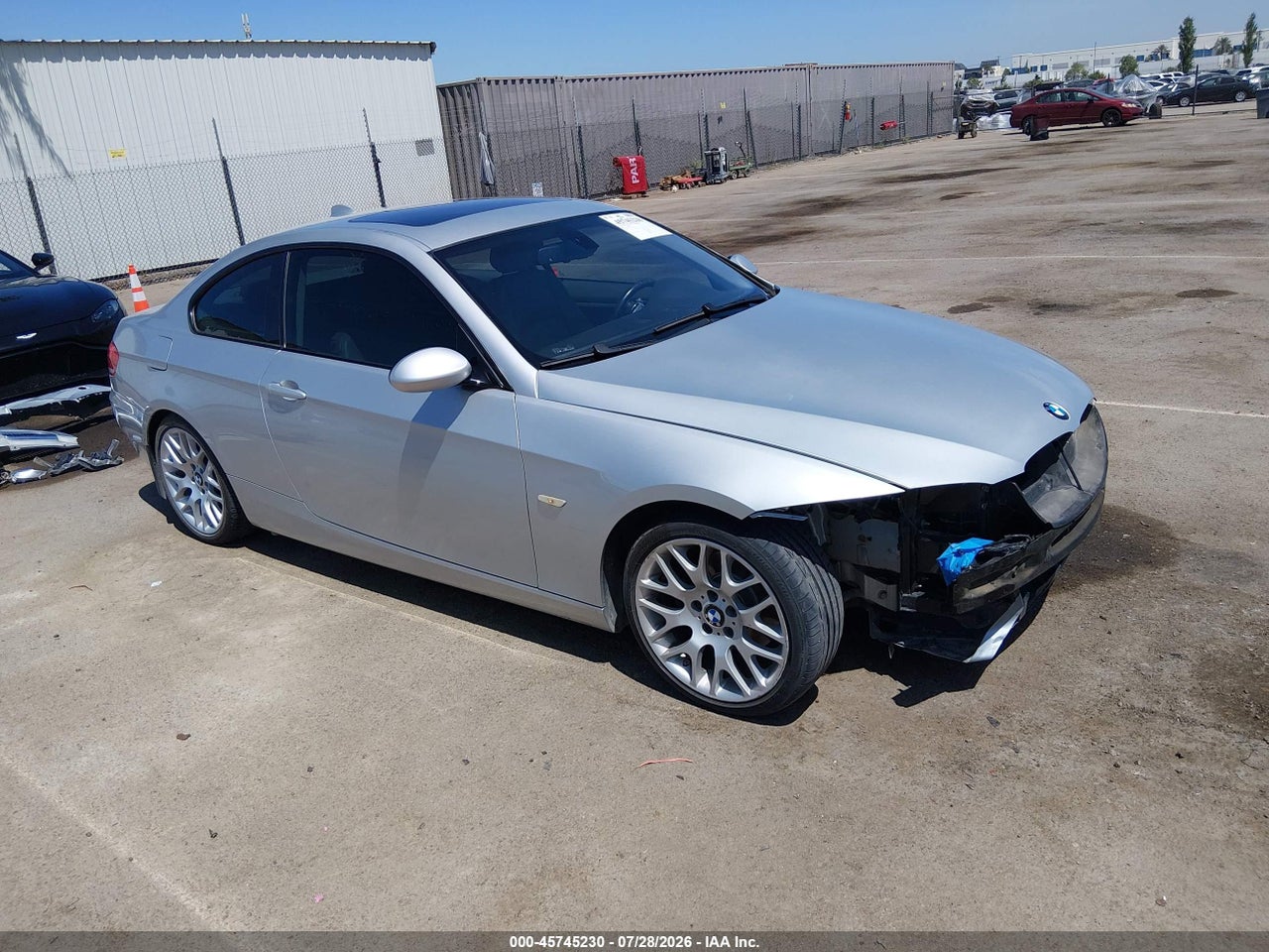 WBAWV13549P****** · 2009 BMW 328I