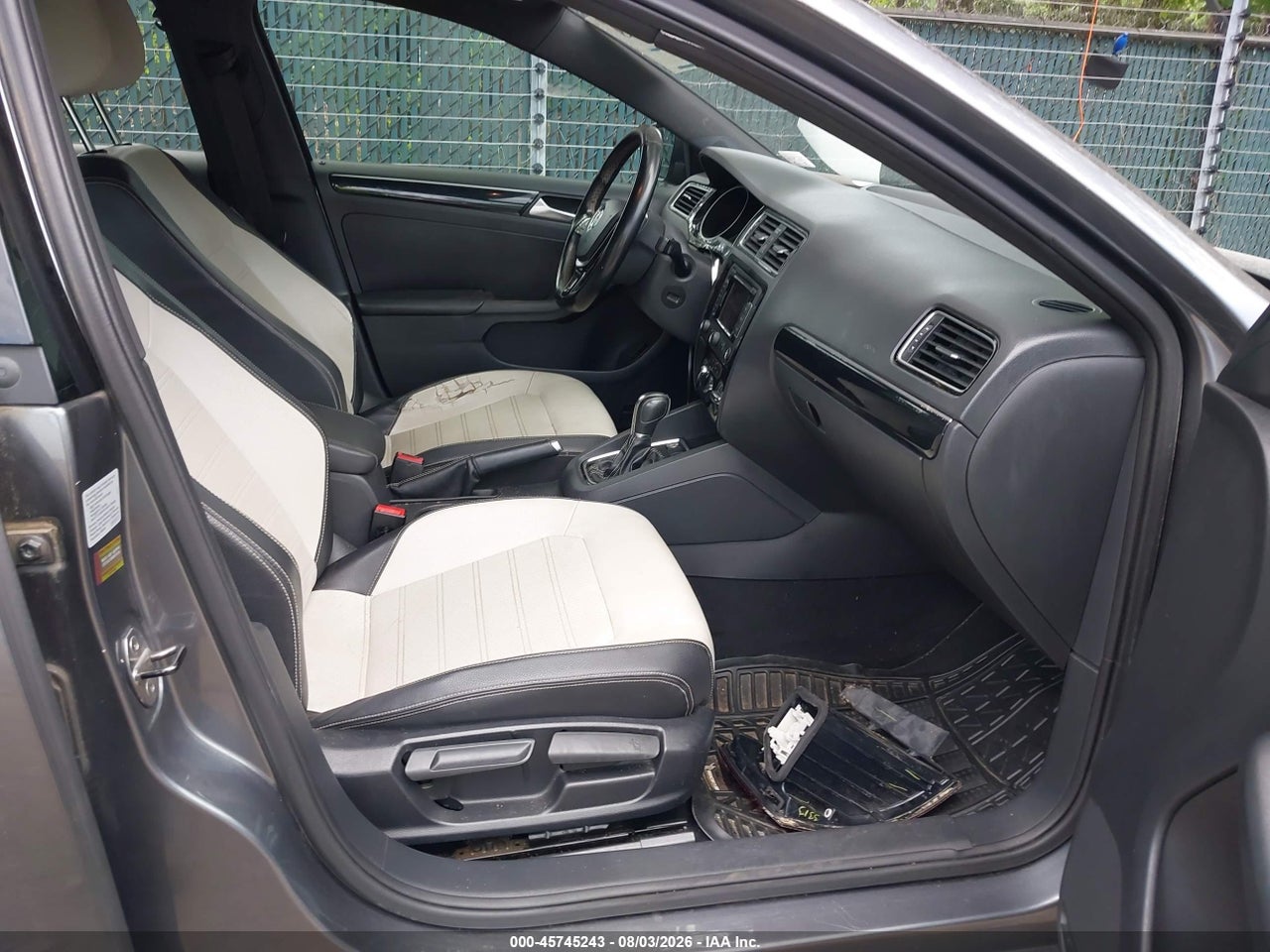 2015 VOLKSWAGEN JETTA 1.8T SPORT · 5/11