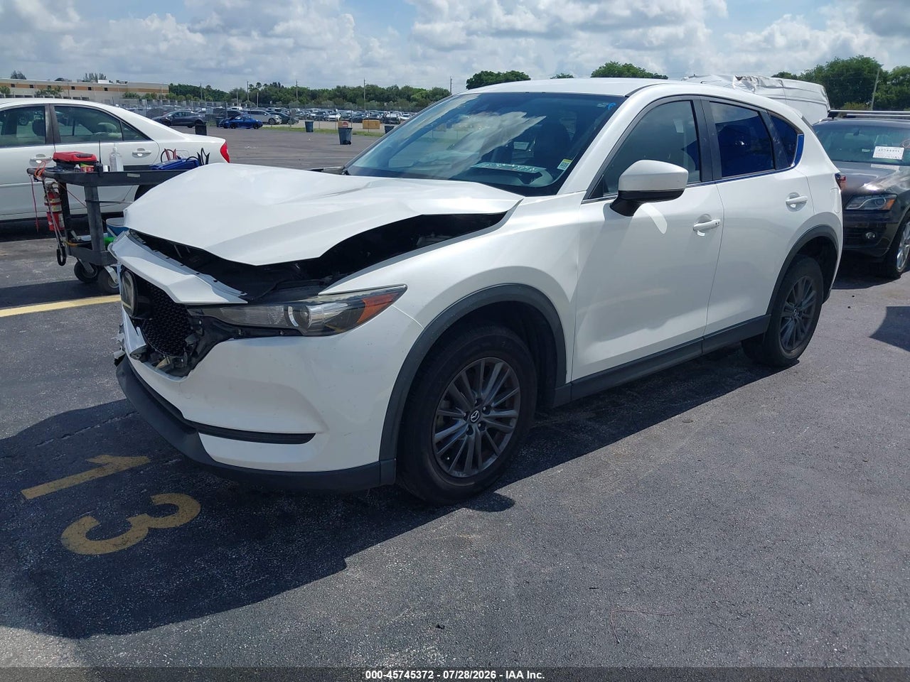 2021 MAZDA CX-5 TOURING · 2/11