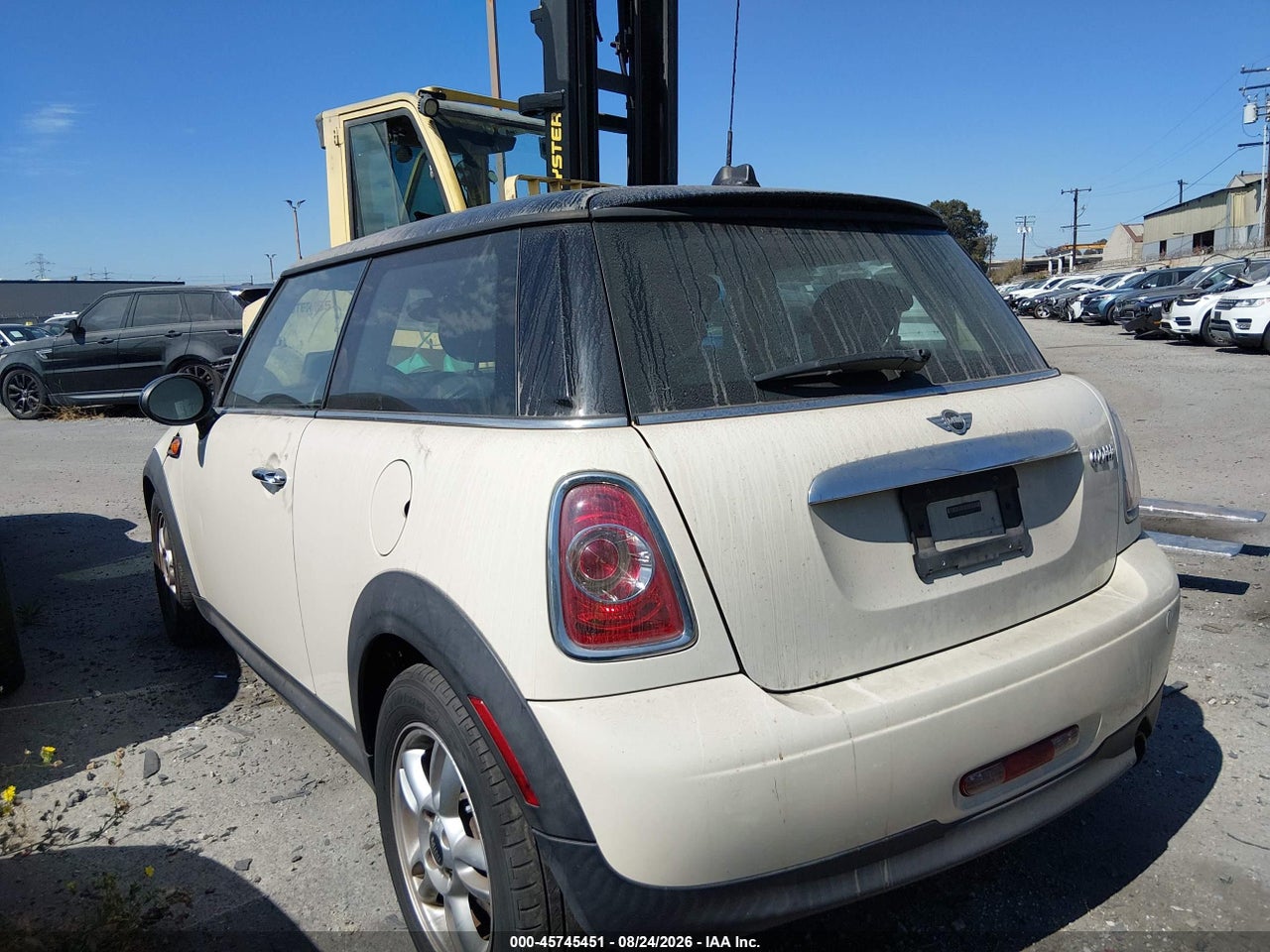 WMWSU3C56DT****** · 2013 MINI HARDTOP COOPER · 3/11