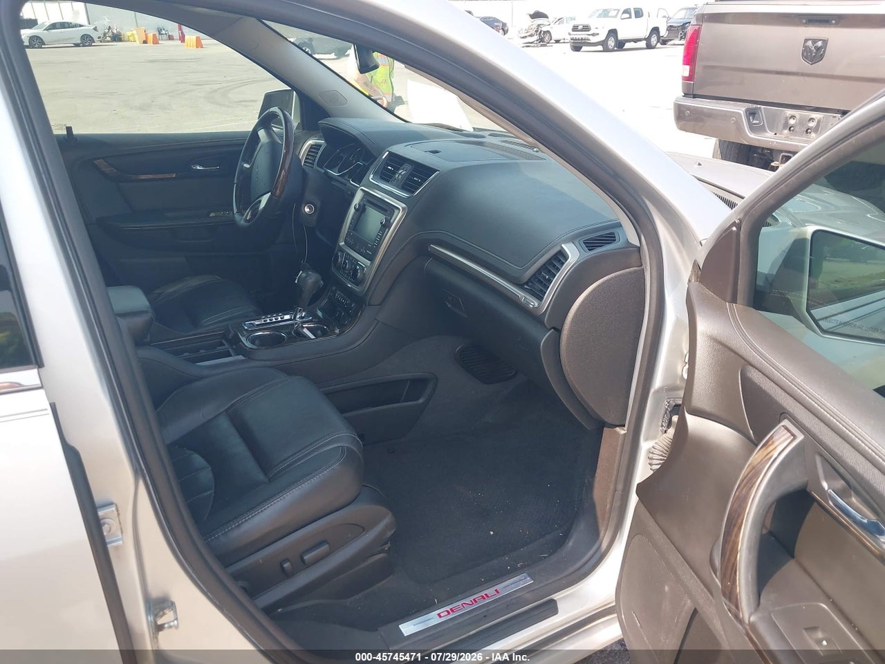 2015 GMC ACADIA DENALI · 5/11