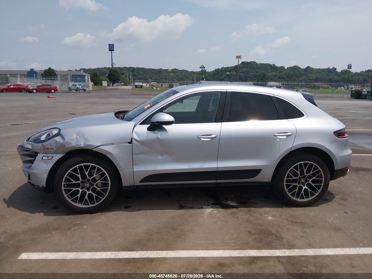 2015 PORSCHE MACAN S · 6/11
