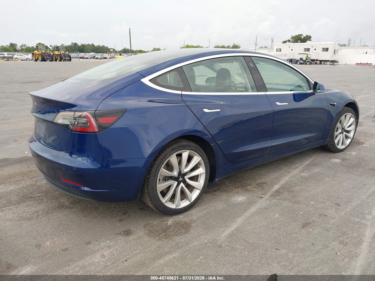 2018 TESLA MODEL 3 LONG RANGE/MID RANGE · 4/9