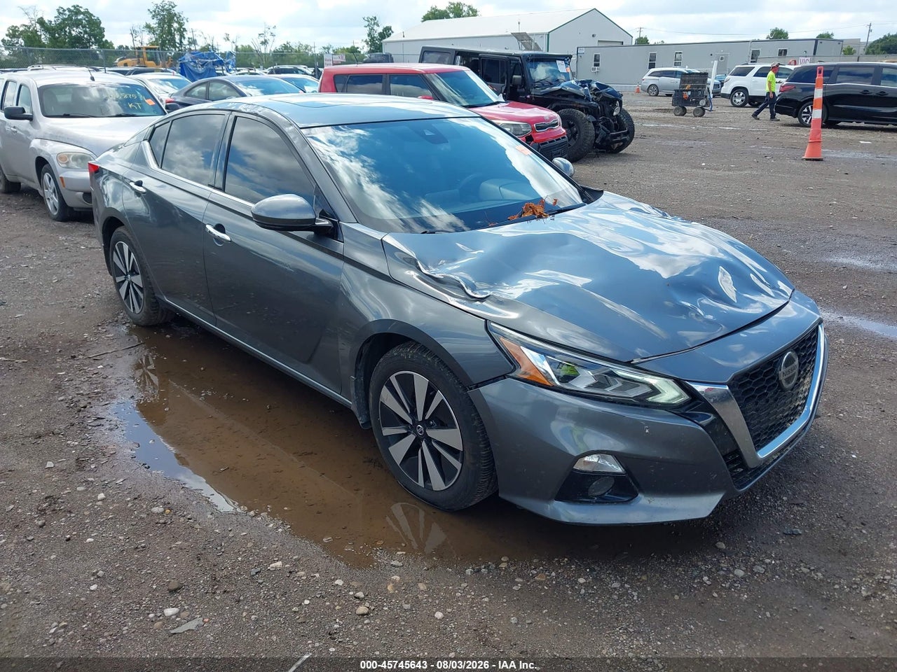 1N4BL4DW6KN****** · 2019 NISSAN ALTIMA 2.5 SV