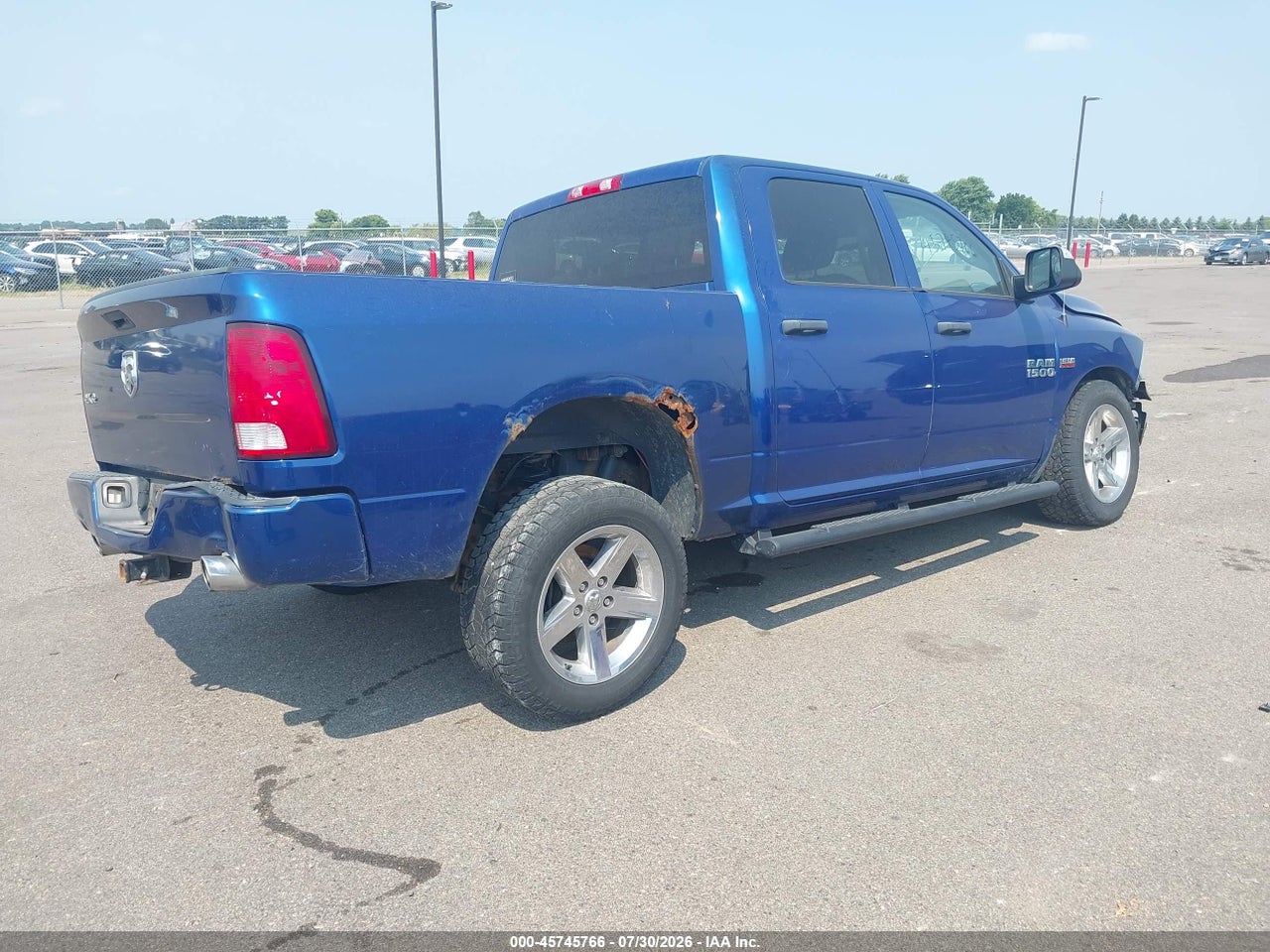 2016 RAM 1500 ST · 4/11