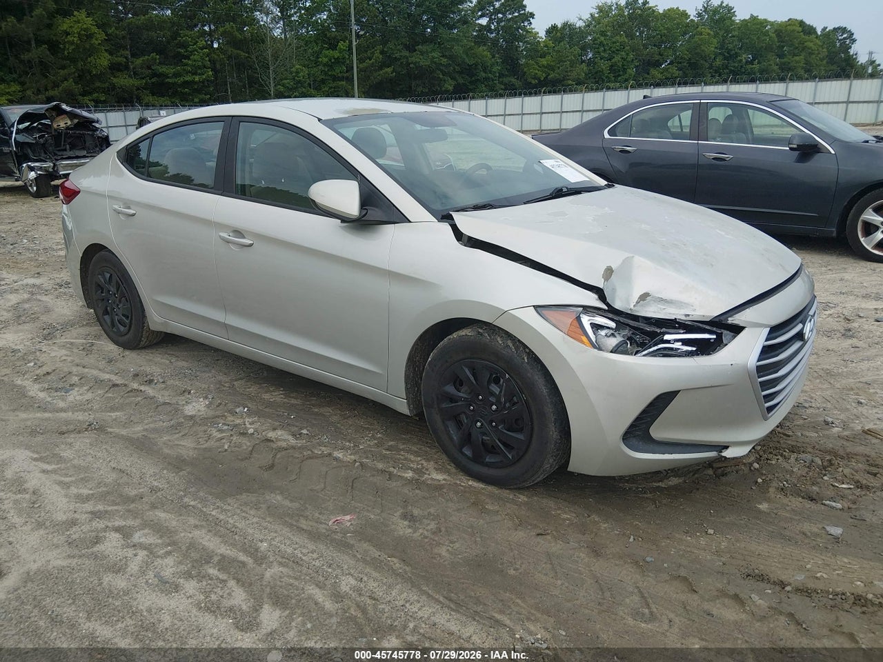 5NPD74LF8HH****** · 2017 HYUNDAI ELANTRA SE