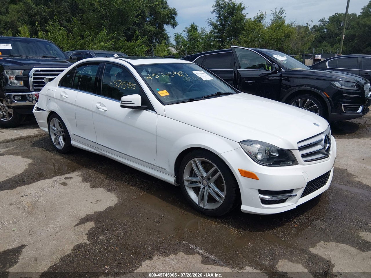 WDDGF8AB3DR****** · 2013 MERCEDES-BENZ C 300 SPORT 4MATIC