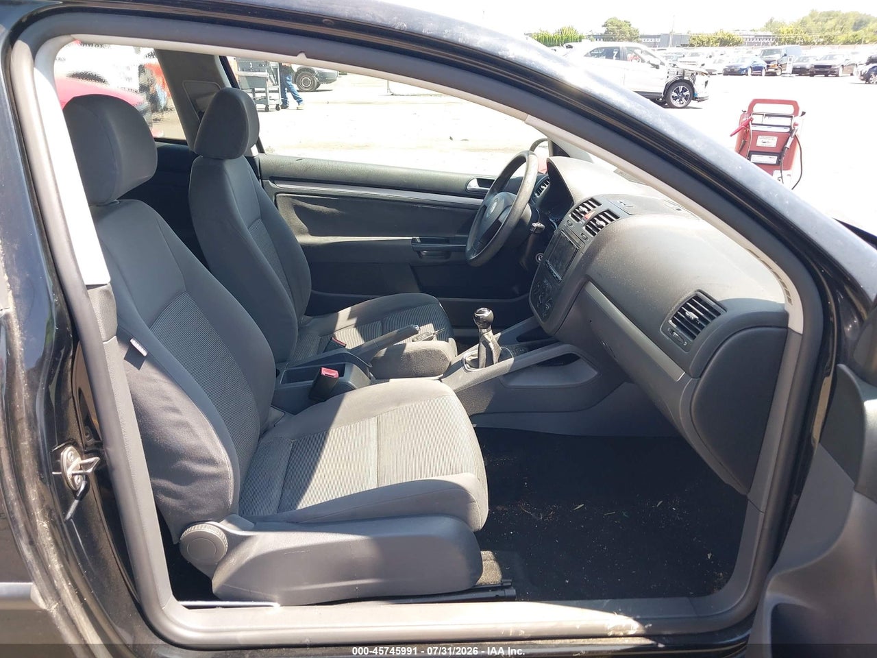 2008 VOLKSWAGEN RABBIT S · 5/11