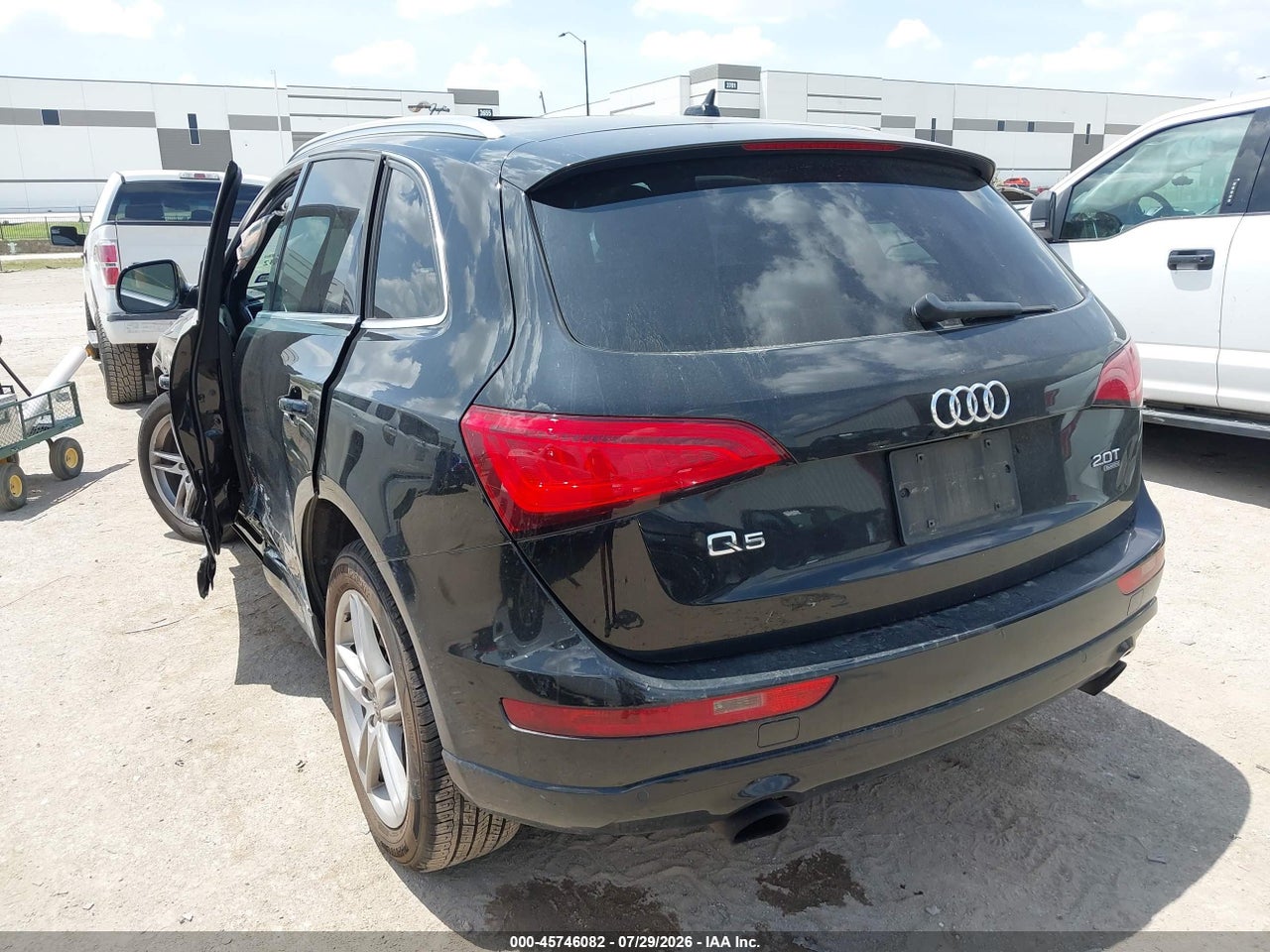 2013 AUDI Q5 2.0T PREMIUM · 3/10