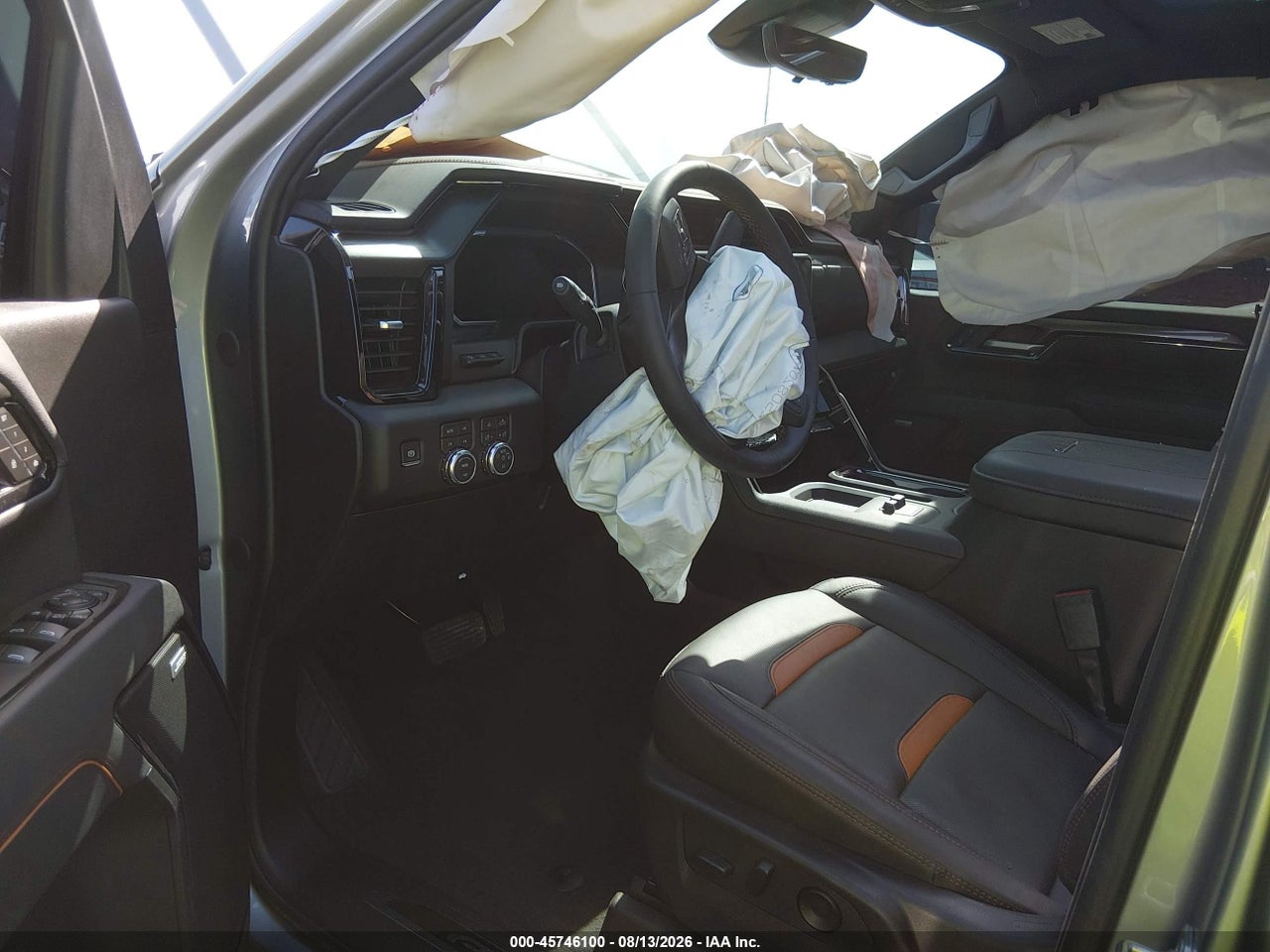 2026 GMC SIERRA 2500 HD , STANDARD BED, AT4, 4WD · 5/10