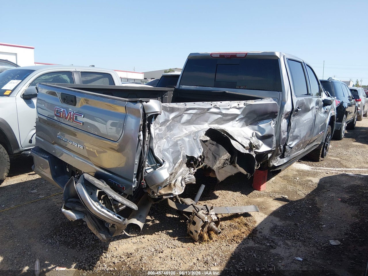 2026 GMC SIERRA 2500 HD , STANDARD BED, AT4, 4WD · 4/10