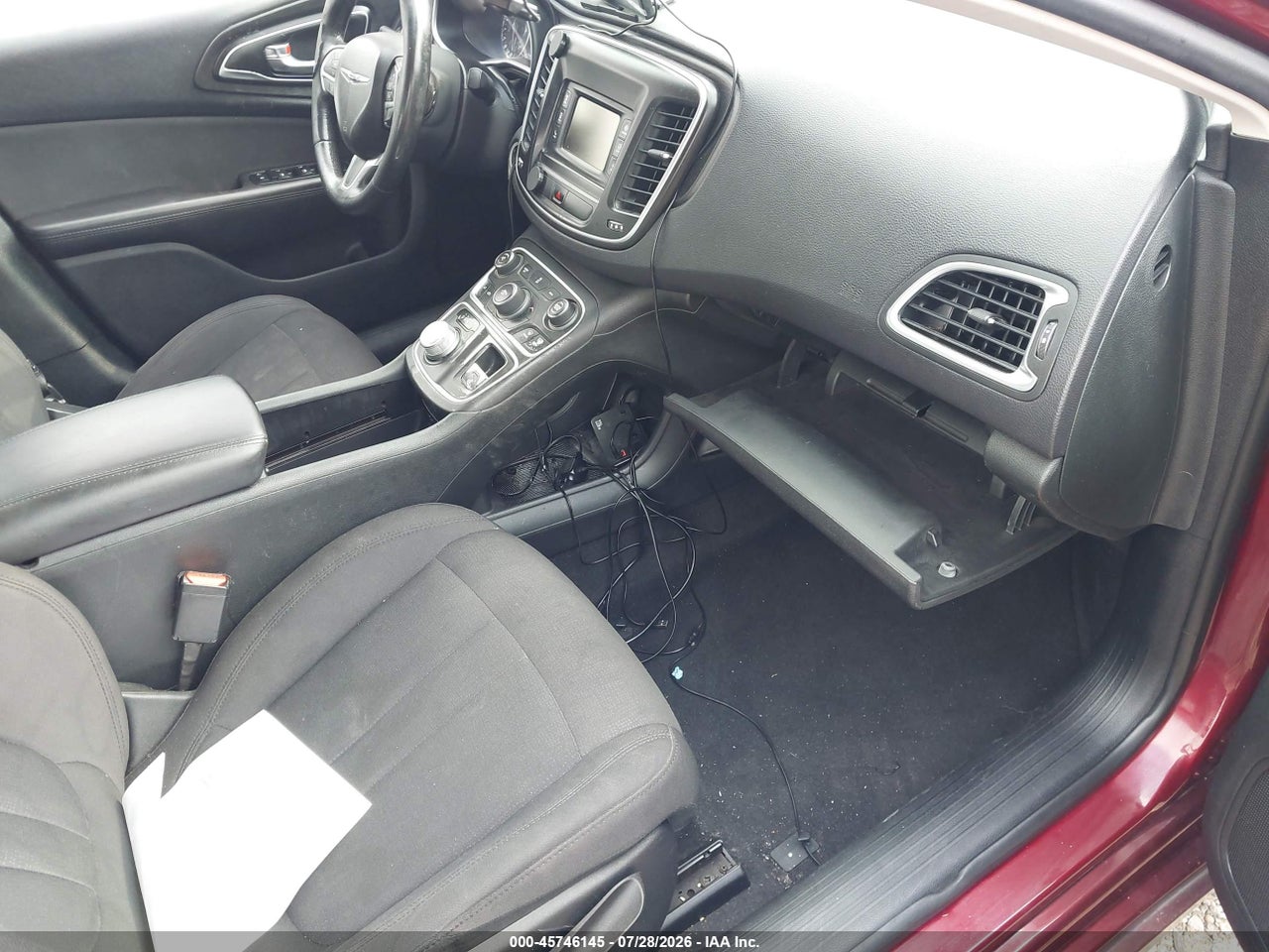 2015 CHRYSLER 200 LIMITED · 5/10