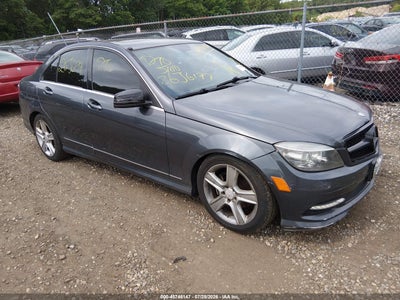 WDDGF8BB1BR****** · 2011 MERCEDES-BENZ C 300 LUXURY 4MATIC/SPORT 4MATIC