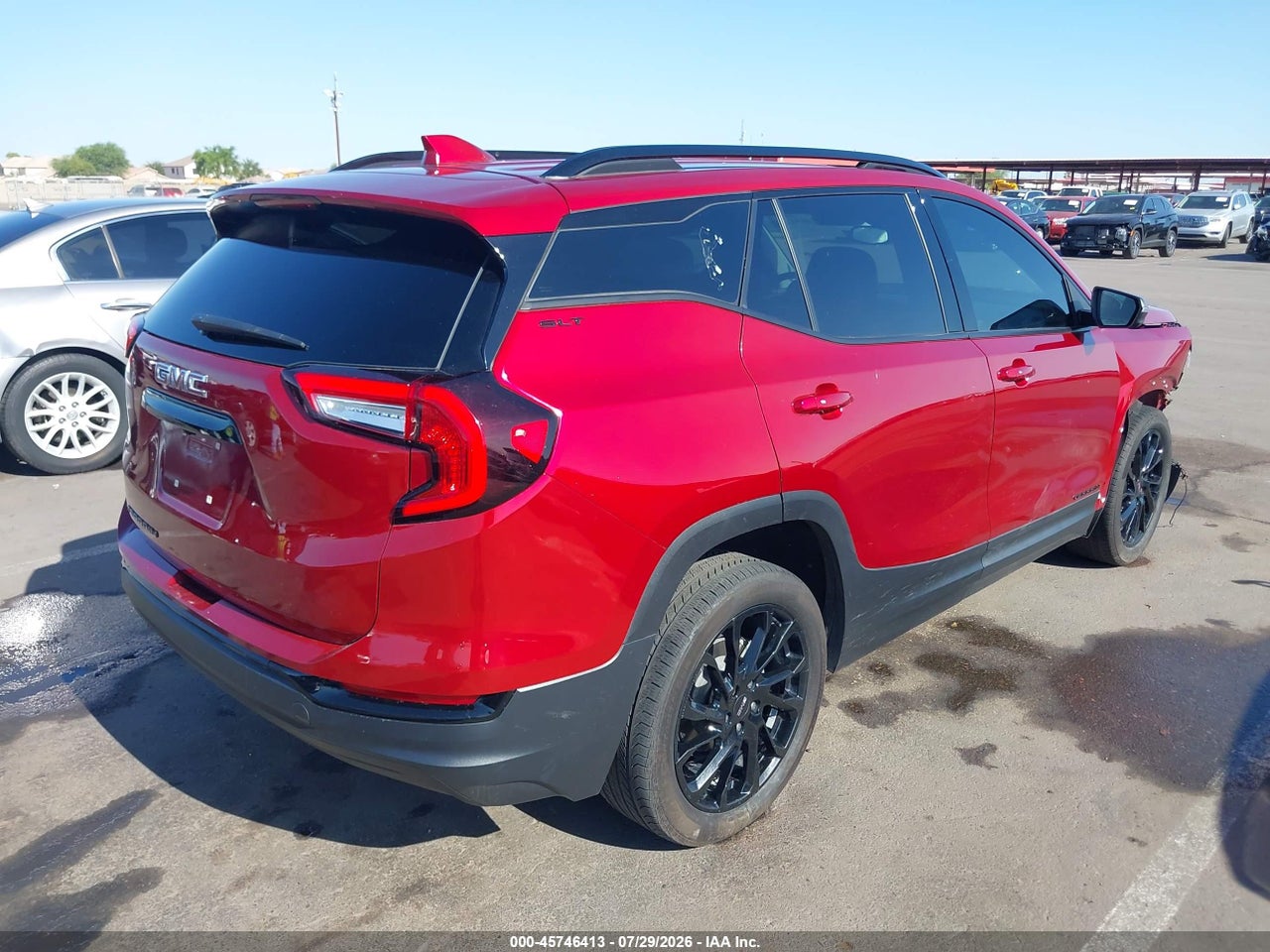 2023 GMC TERRAIN FWD SLT · 4/11