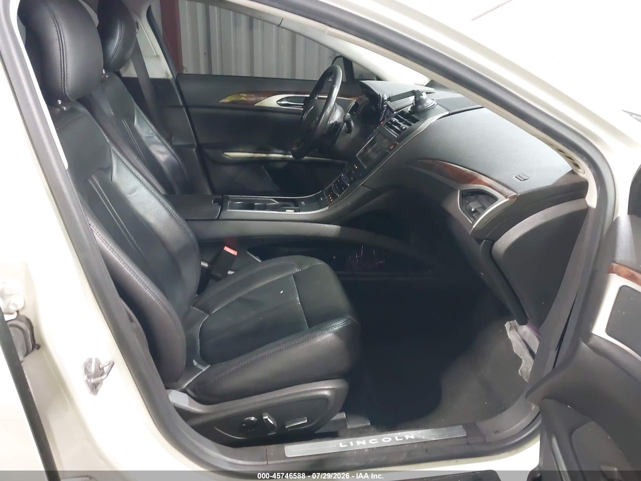 2013 LINCOLN MKZ · 5/11