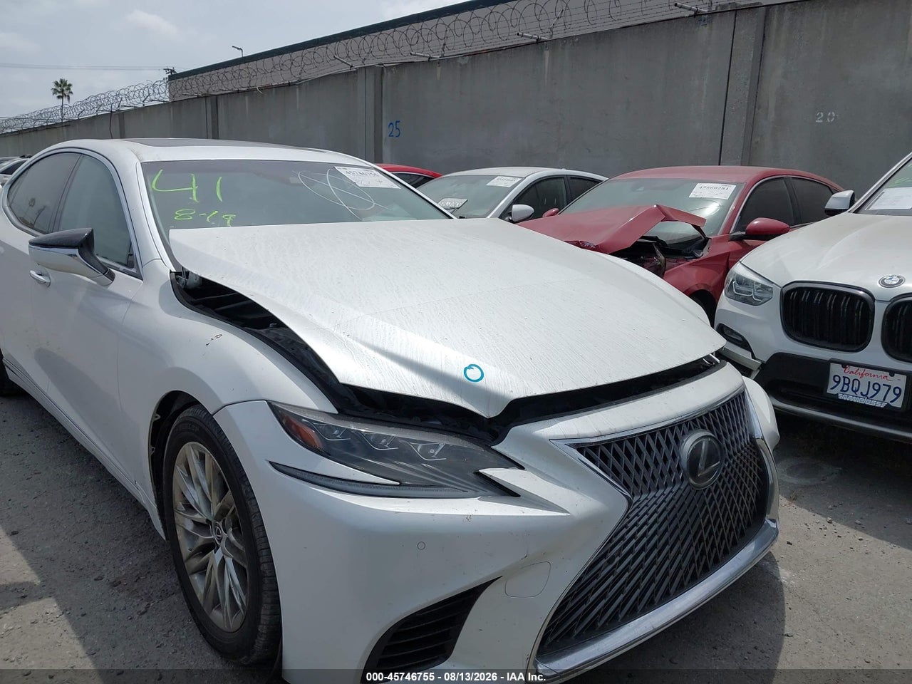 JTHB51FF9K5****** · 2019 LEXUS LS 500