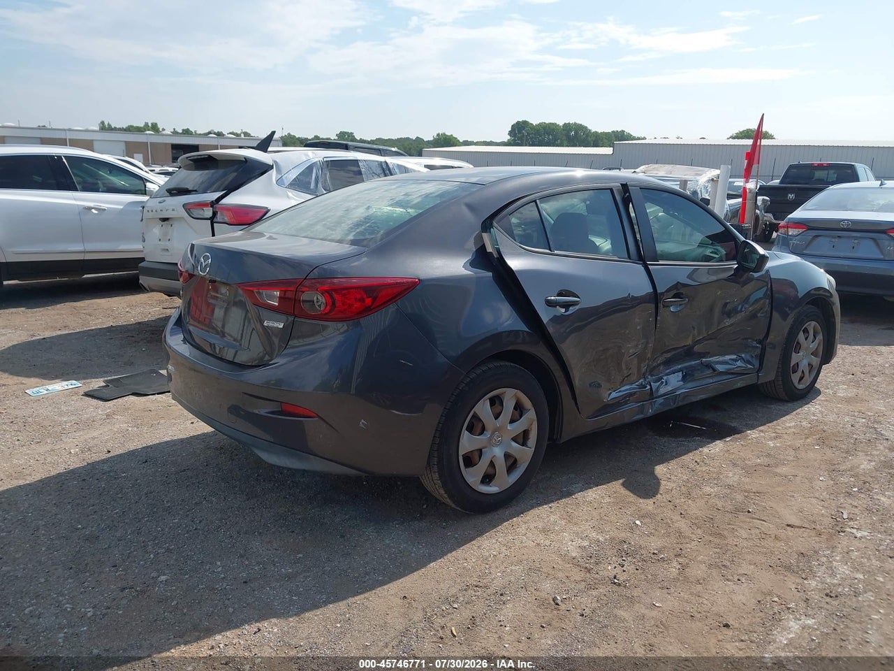 2015 MAZDA MAZDA3 I SPORT · 4/11