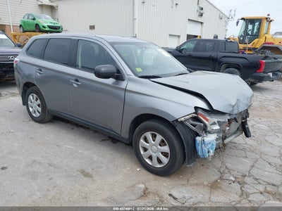 2014 MITSUBISHI OUTLANDER ES