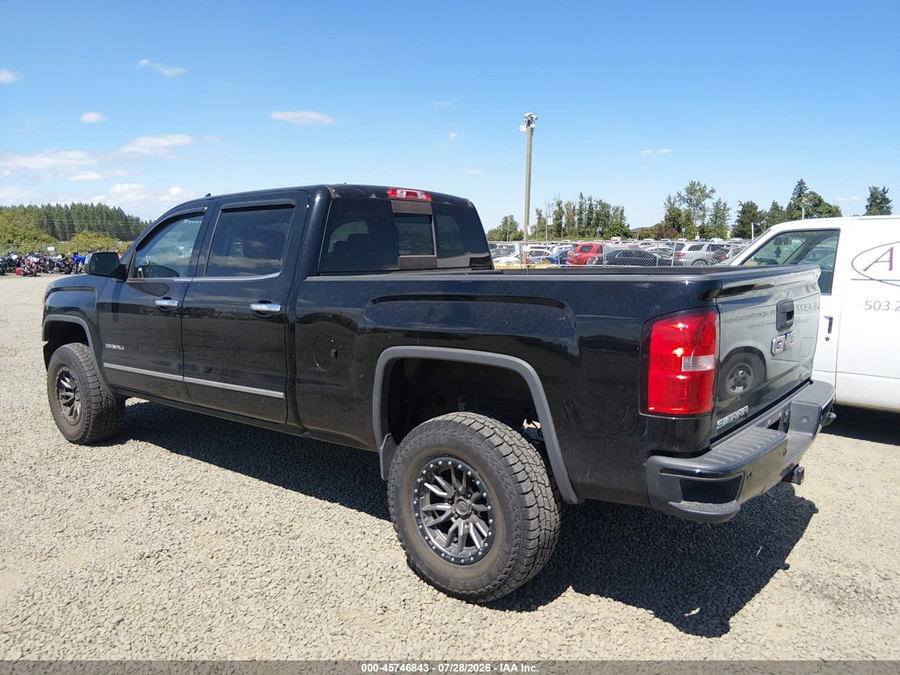 2015 GMC SIERRA 1500 DENALI · 3/11
