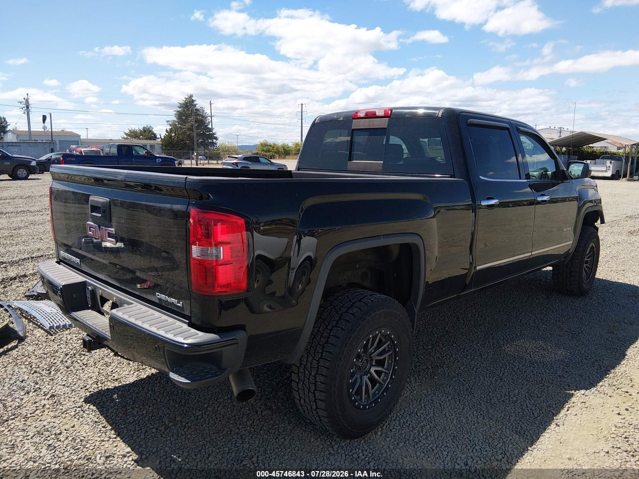 2015 GMC SIERRA 1500 DENALI · 4/11