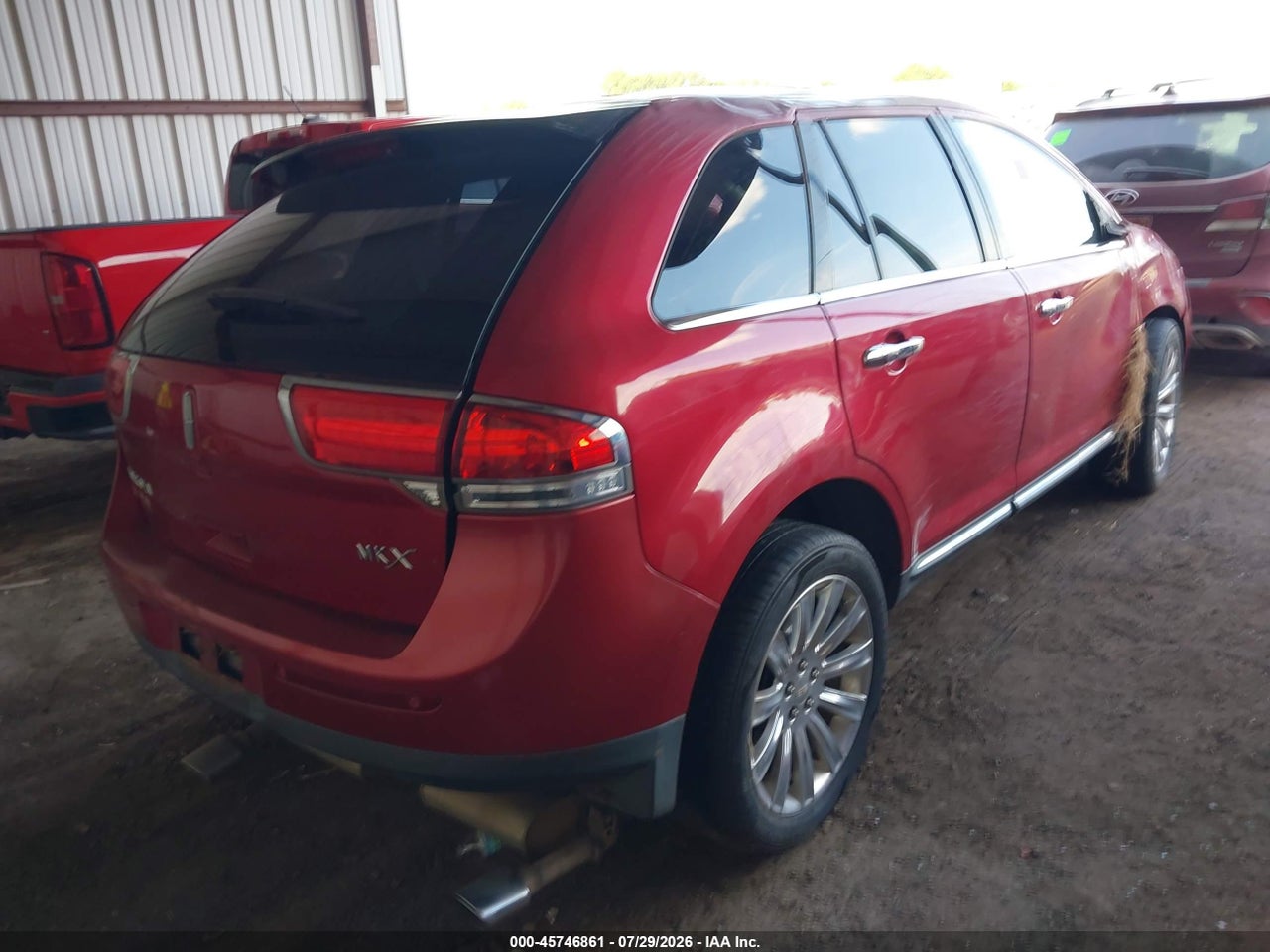 2011 LINCOLN MKX · 4/10