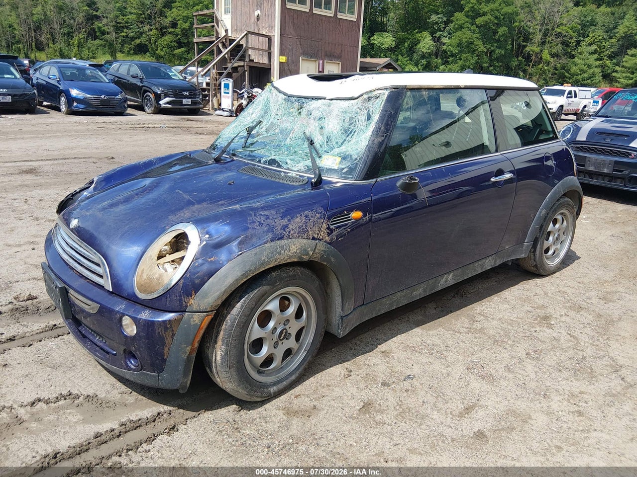 2005 MINI COOPER · 2/11