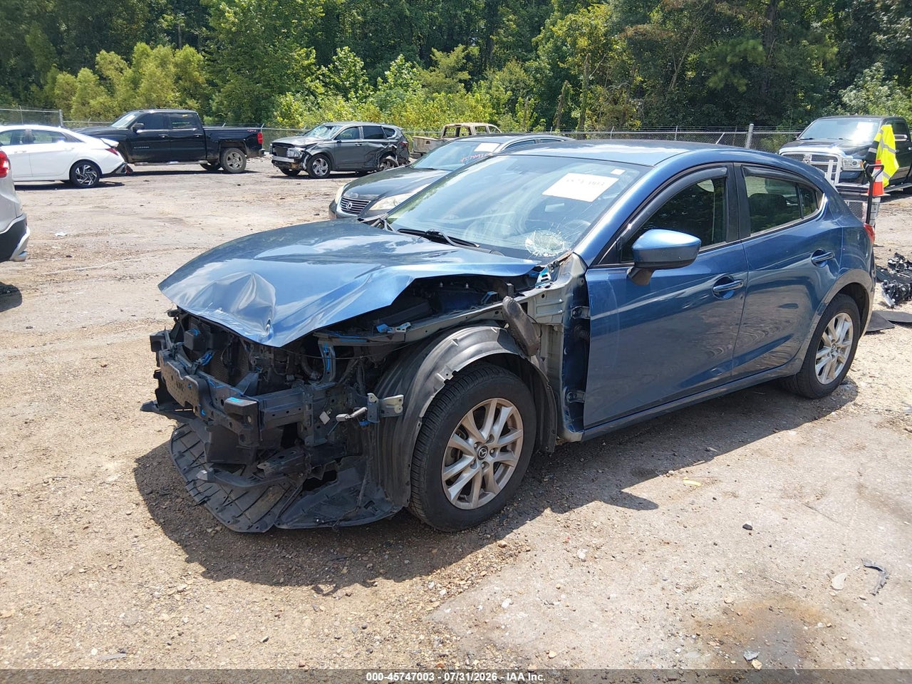 2017 MAZDA MAZDA3 SPORT · 2/11