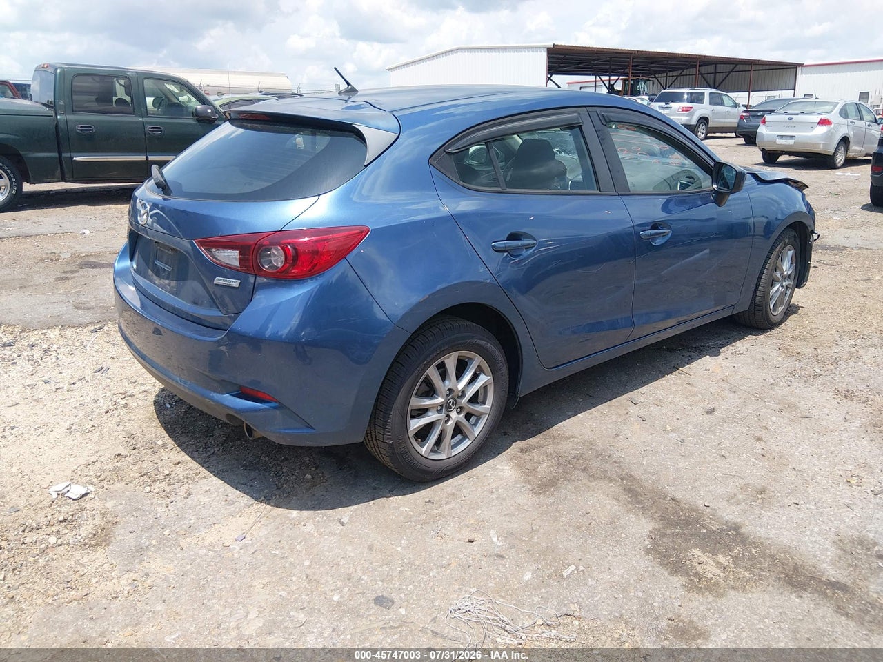 2017 MAZDA MAZDA3 SPORT · 4/11