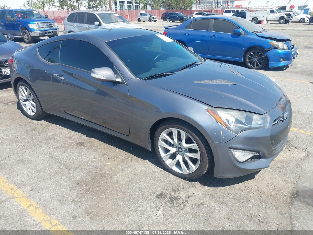 2015 HYUNDAI GENESIS 3.8 BASE