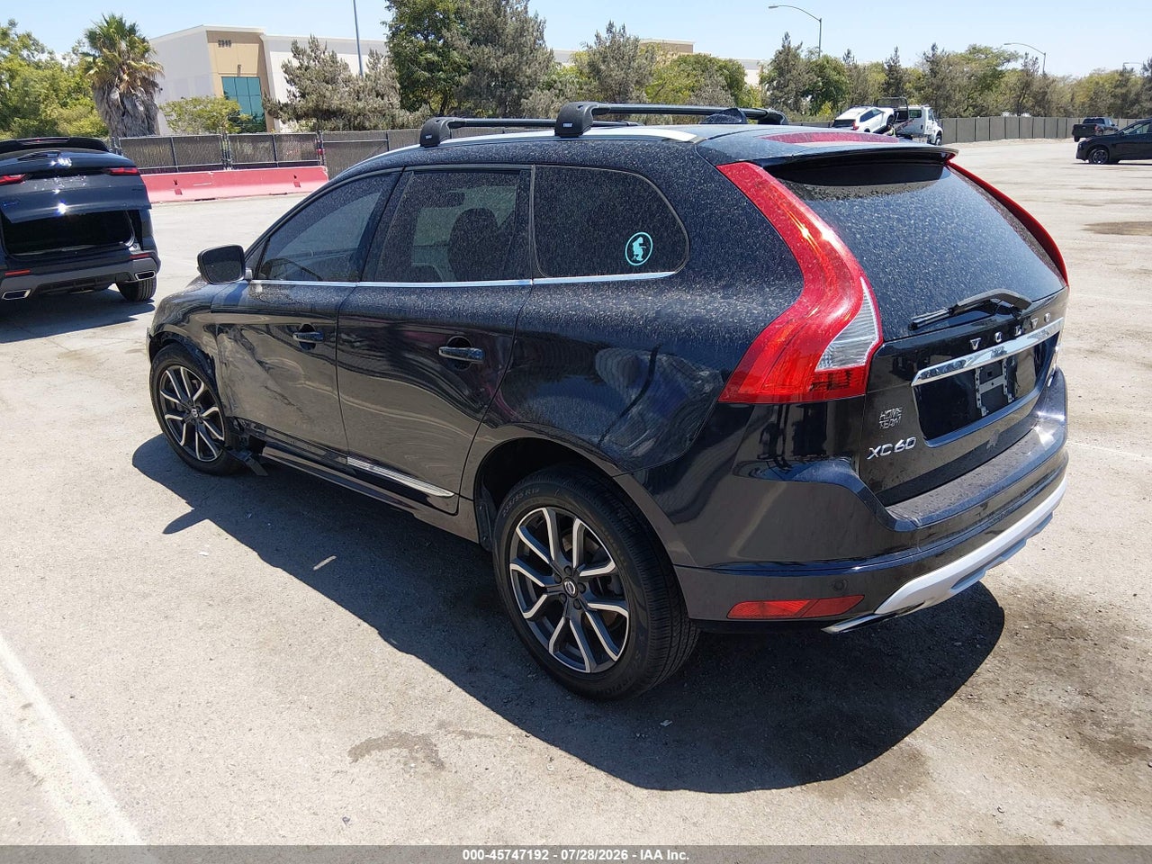 2017 VOLVO XC60 T6 DYNAMIC · 3/11