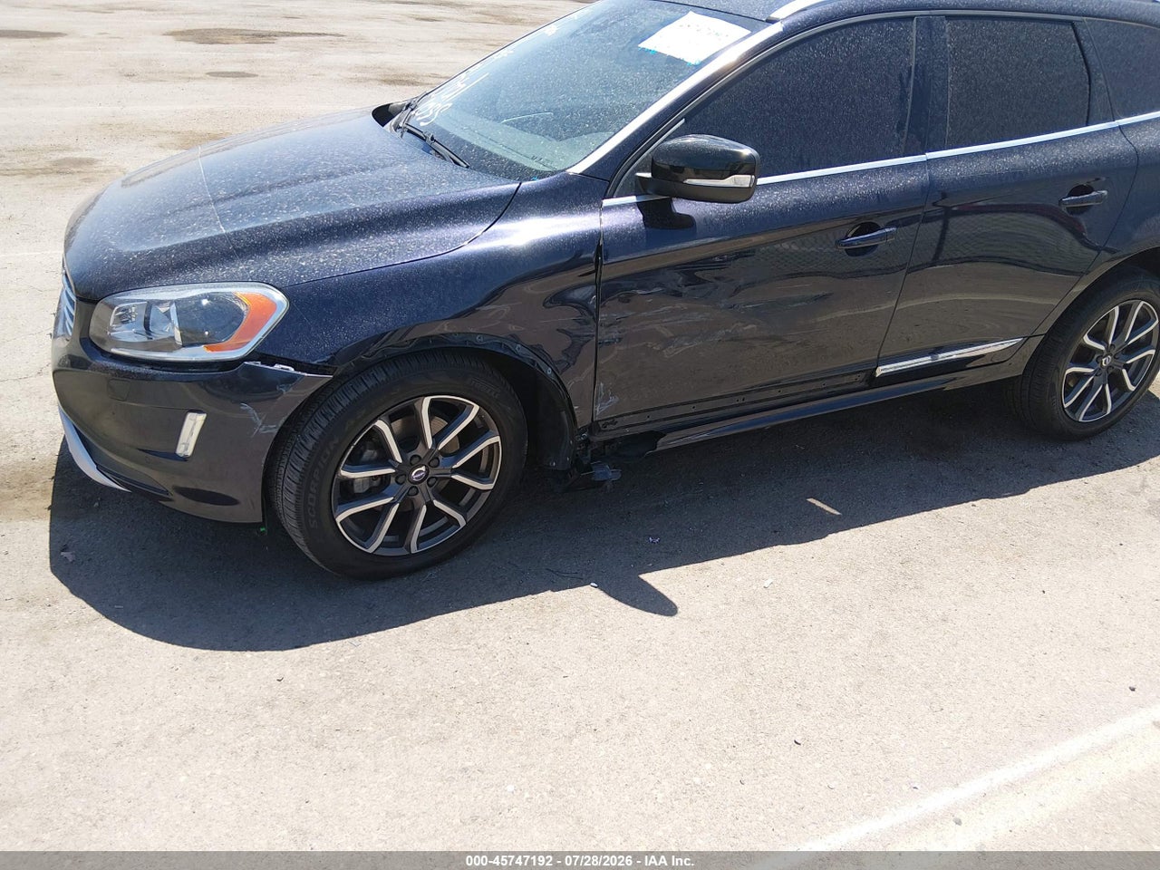 2017 VOLVO XC60 T6 DYNAMIC · 6/11