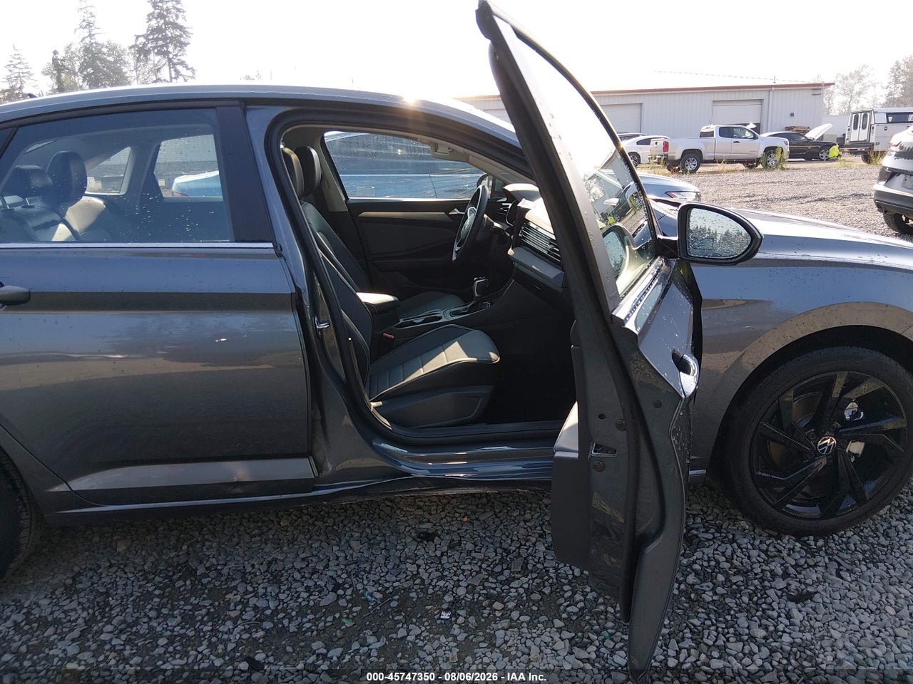 2026 VOLKSWAGEN JETTA SE · 5/11