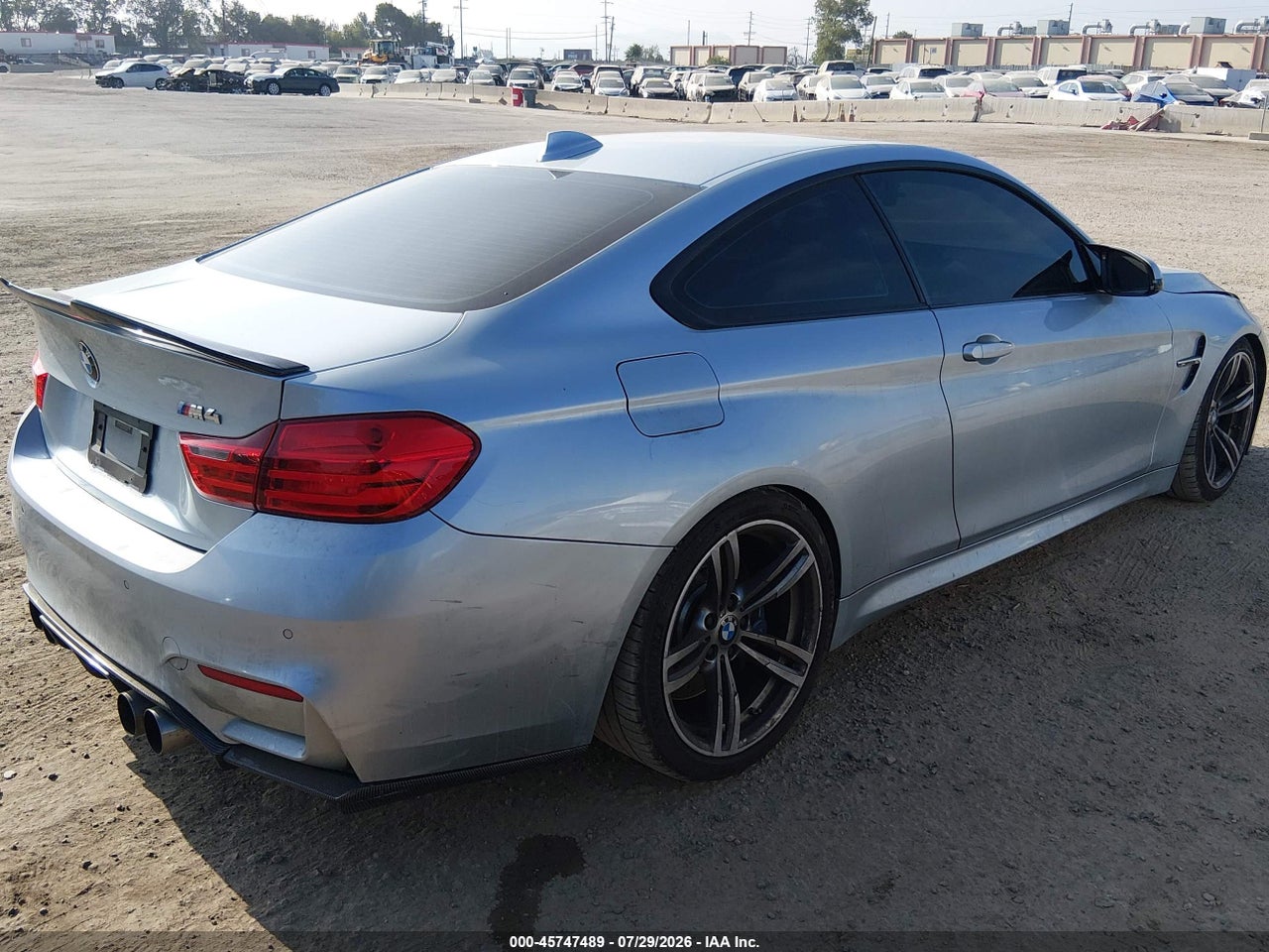 2015 BMW M4 · 4/11