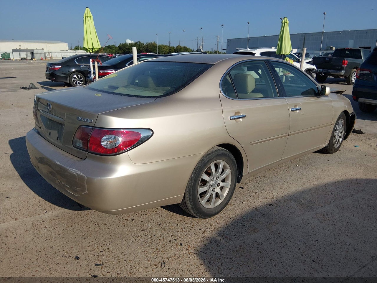 2004 LEXUS ES 330 · 4/11
