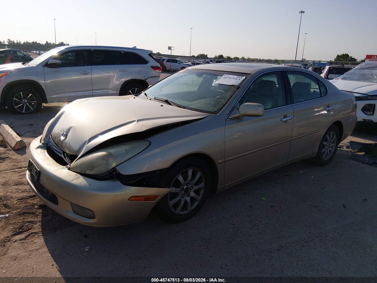2004 LEXUS ES 330 · 2/11