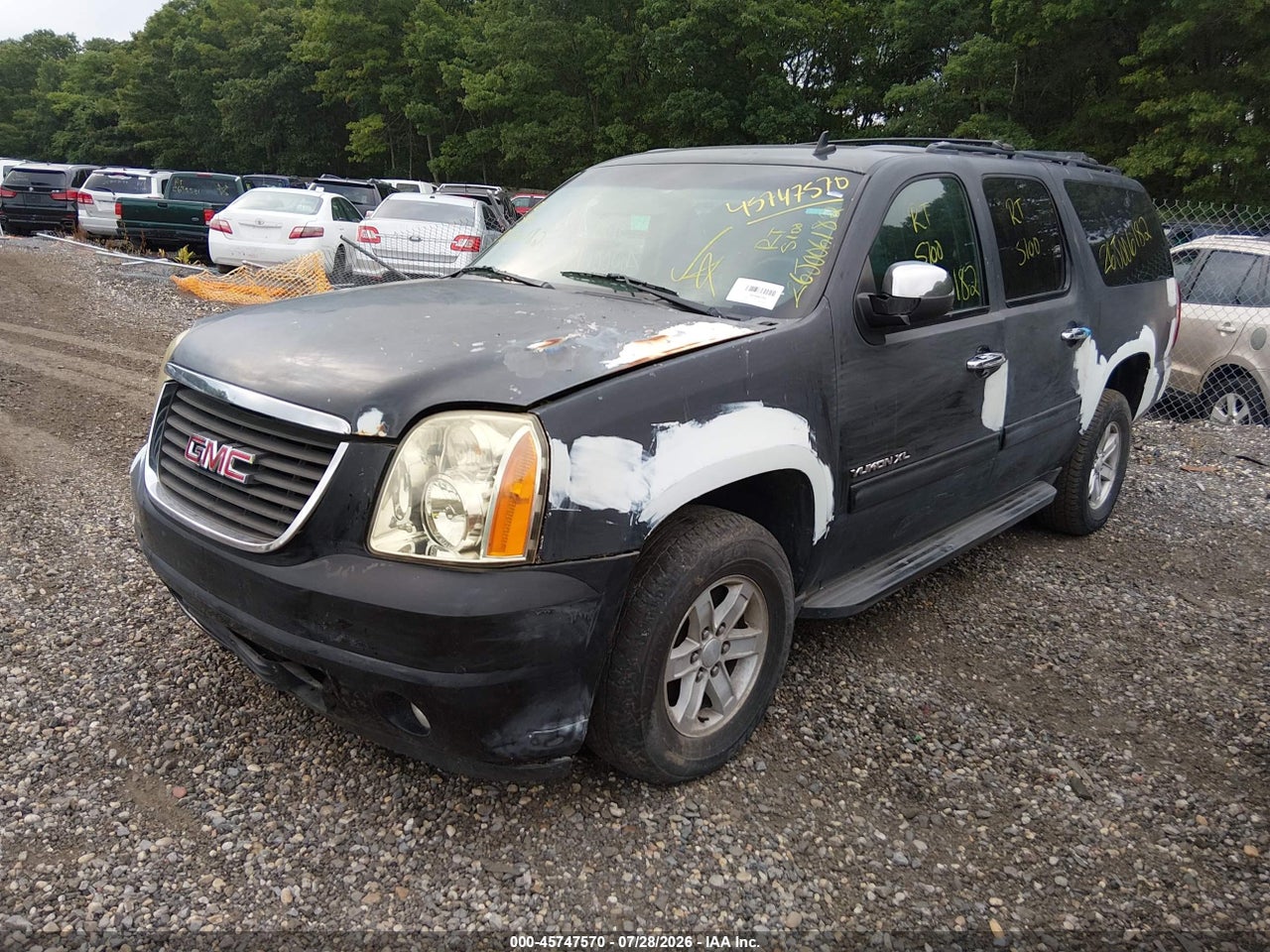 2014 GMC YUKON XL 1500 SLT · 2/10