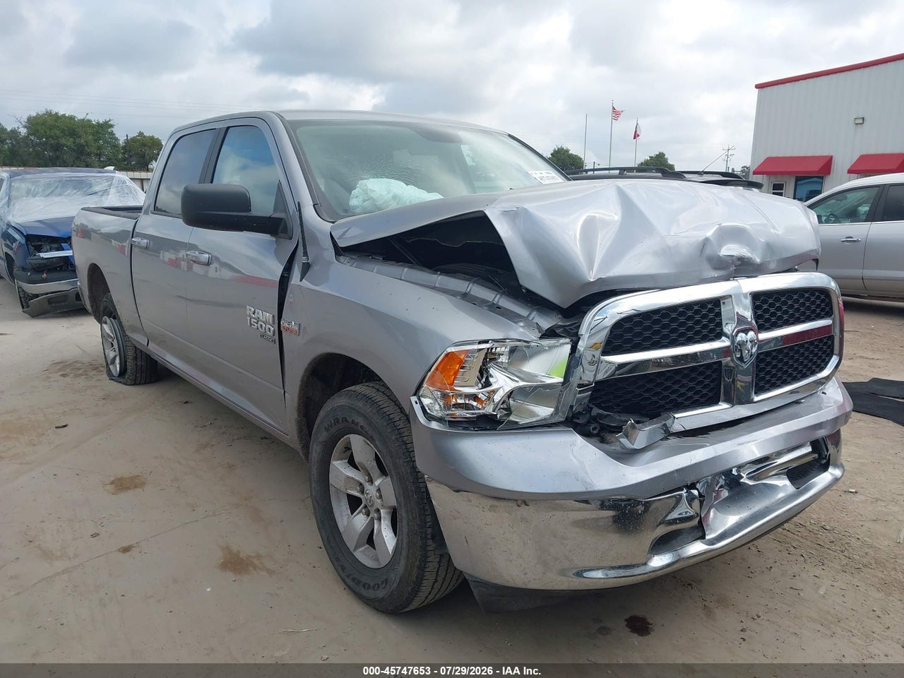 2021 RAM 1500 CLASSIC SLT 4X4 6'4 BOX