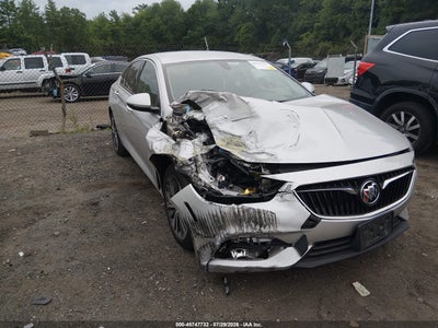 W04GP6SX0J1****** · 2018 BUICK REGAL SPORTBACK ESSENCE