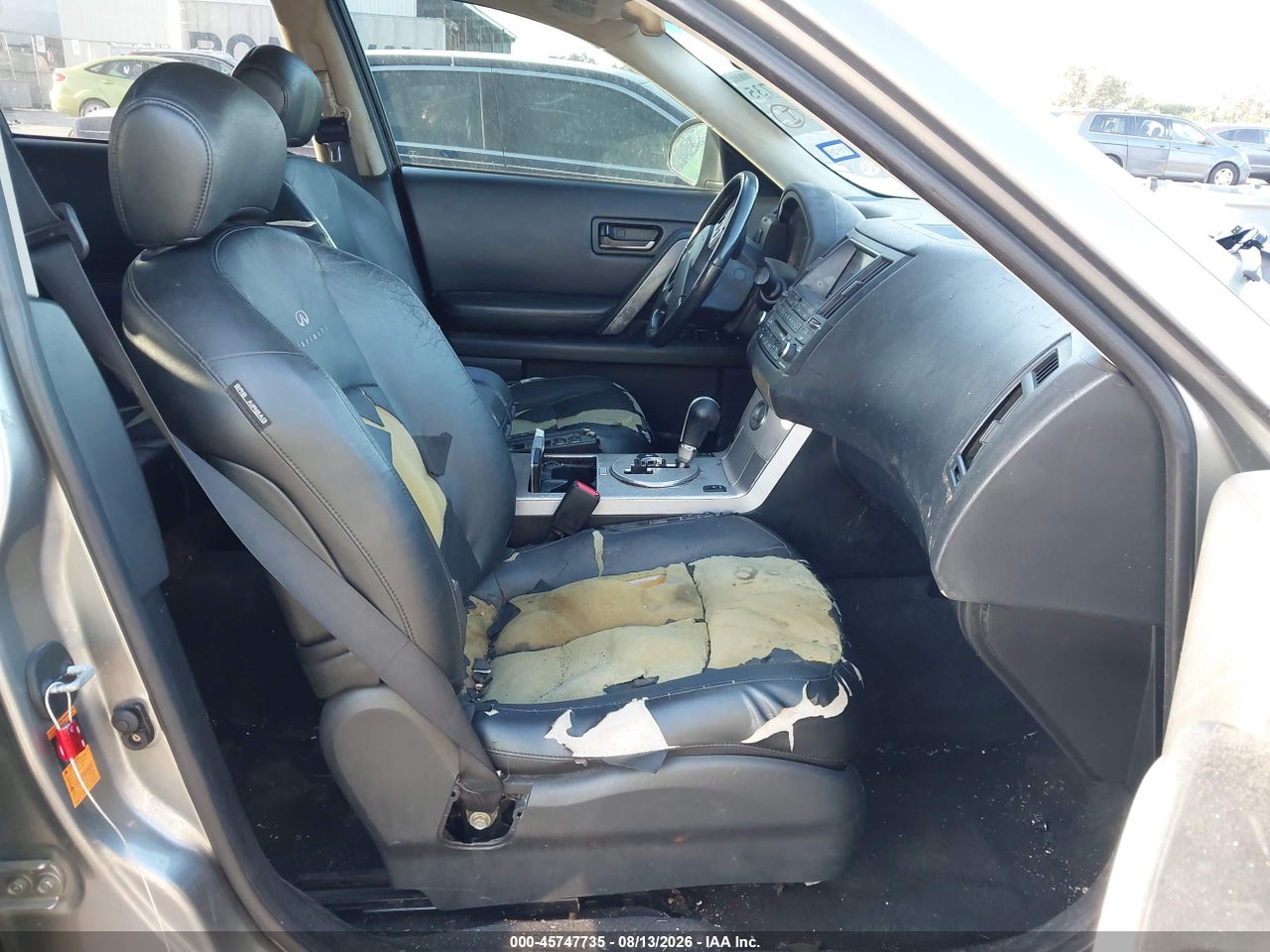 2005 INFINITI FX35 · 5/11