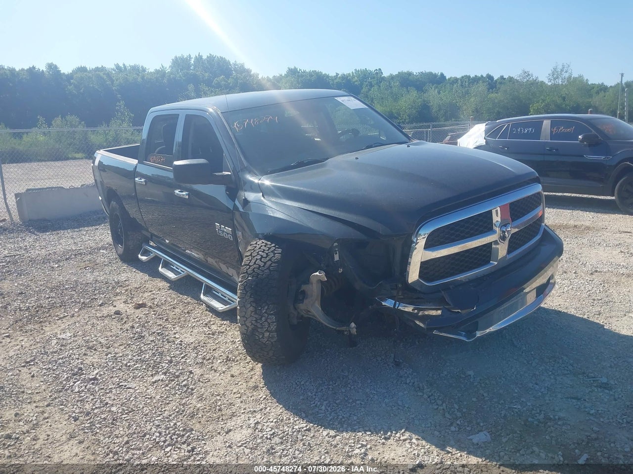 2017 RAM 1500 SLT 4X4 6'4 BOX