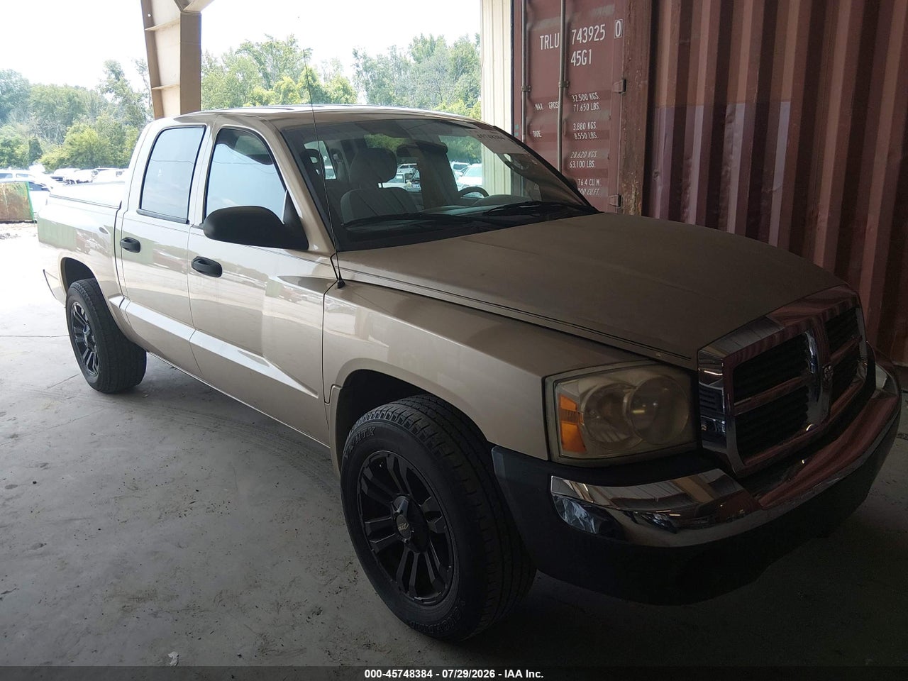 1D7HE48N75S****** · 2005 DODGE DAKOTA SLT