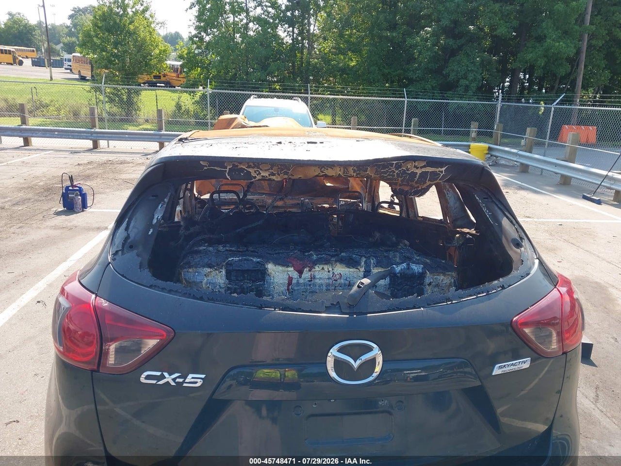 2014 MAZDA CX-5 TOURING · 6/10
