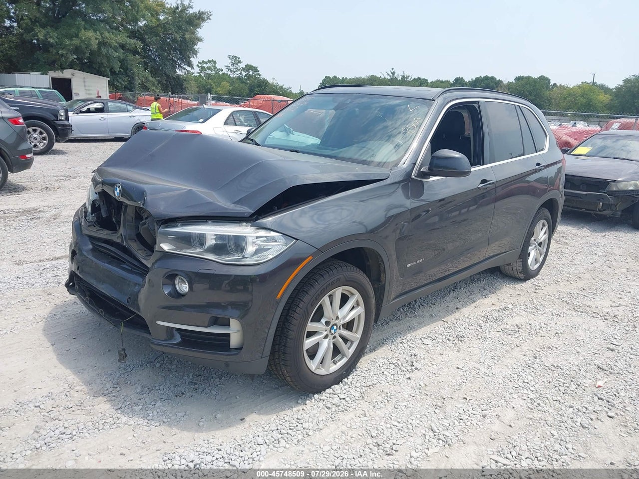 5UXKR2C57F0****** · 2015 BMW X5 SDRIVE35I · 2/11