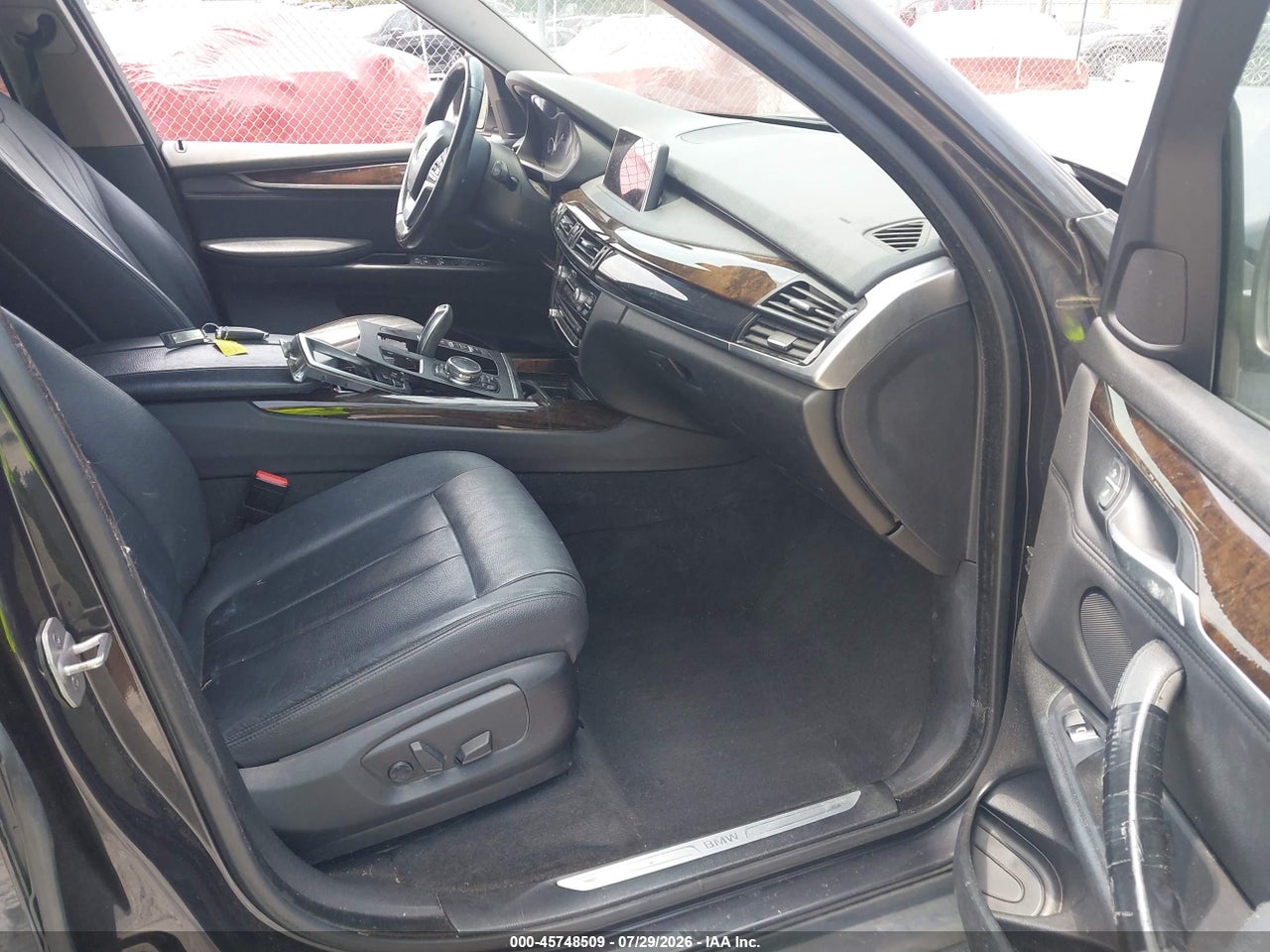 5UXKR2C57F0****** · 2015 BMW X5 SDRIVE35I · 5/11