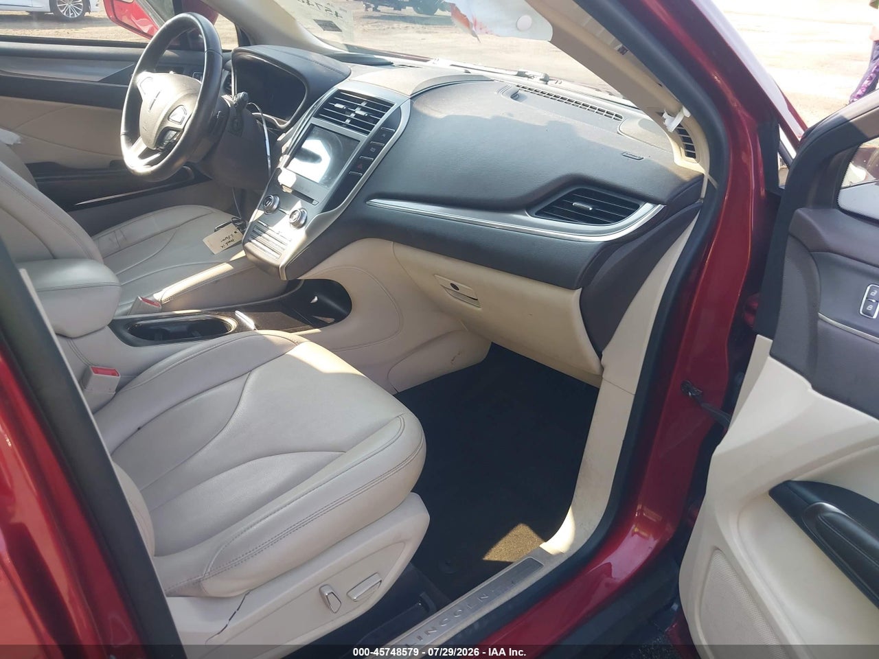 2019 LINCOLN MKC STANDARD · 5/11