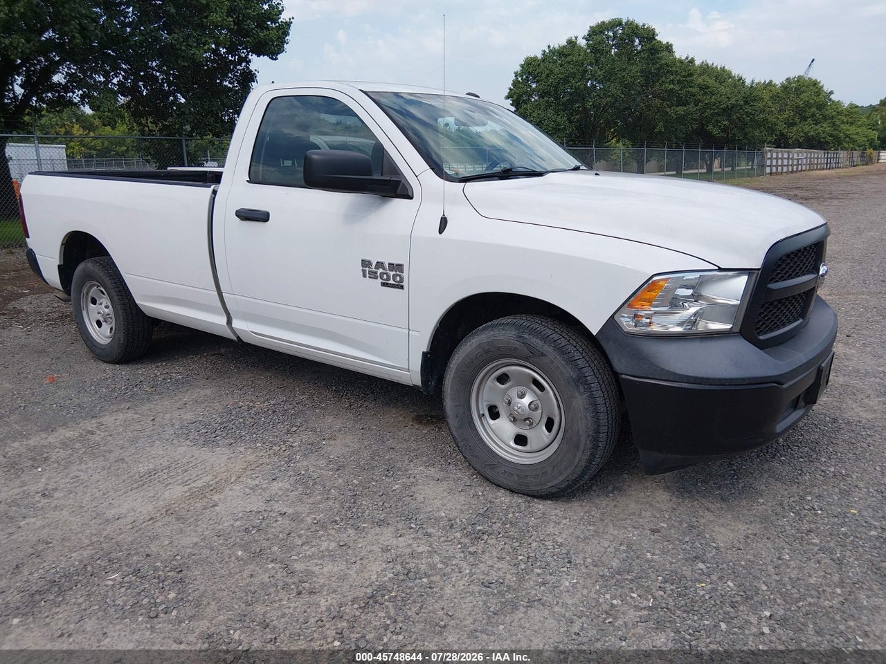 3C6JR6DG5KG****** · 2019 RAM 1500 CLASSIC TRADESMAN  4X2 8' BOX